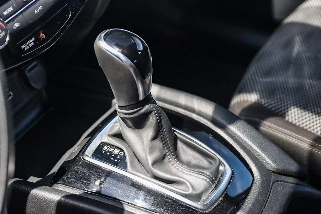 Thumbnail: 2019 Nissan Rogue Sport - 30