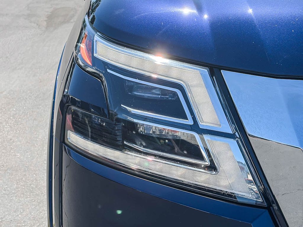 Thumbnail: 2022 Nissan Armada - 17