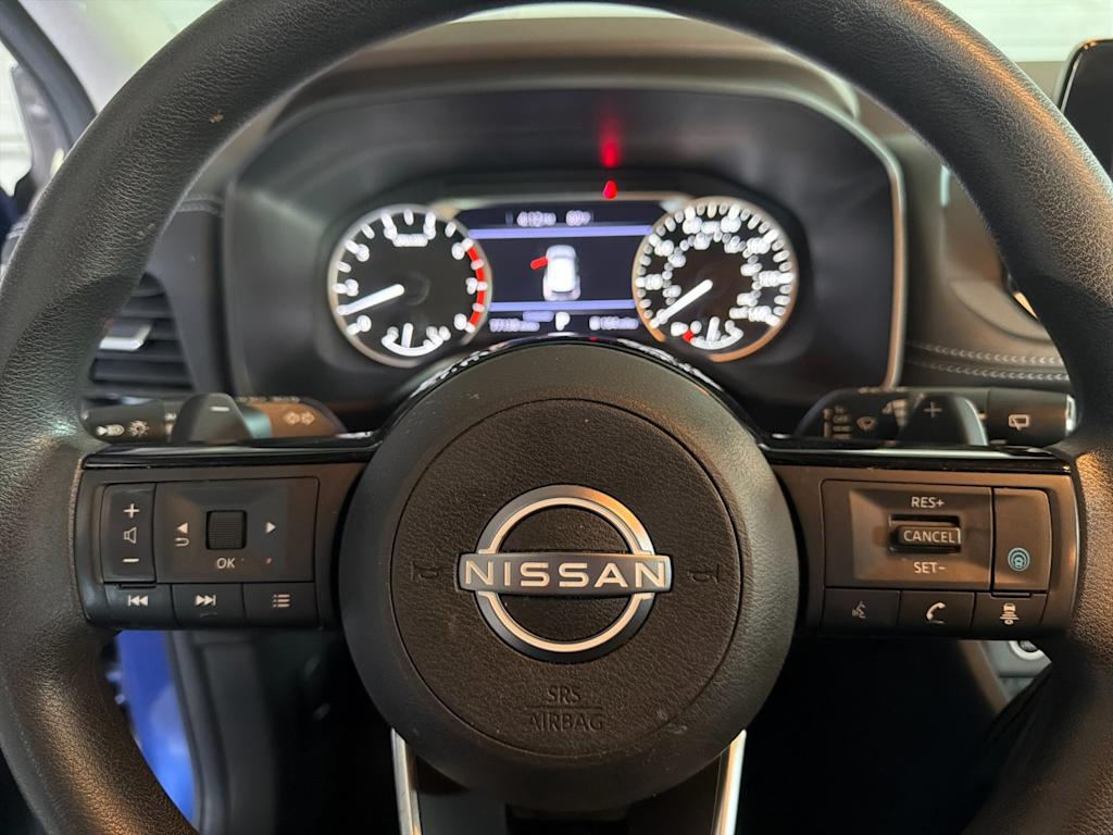 Thumbnail: 2022 Nissan Rogue - 28