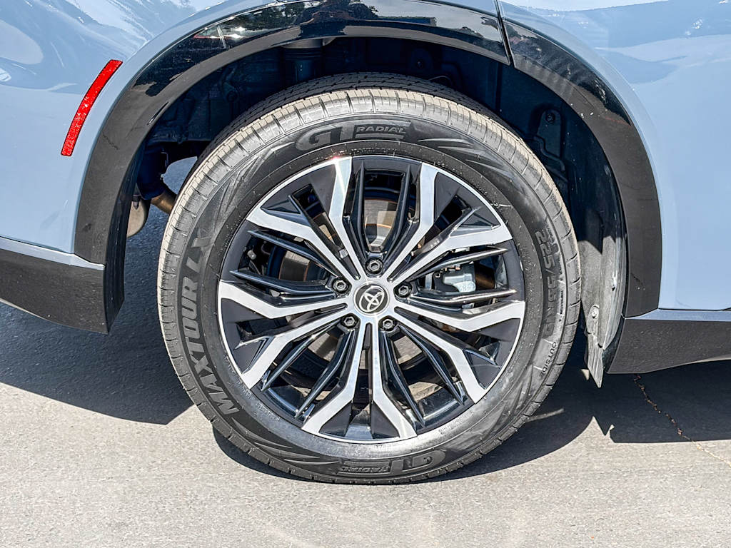 Thumbnail: 2025 Toyota Crown Signia - 20