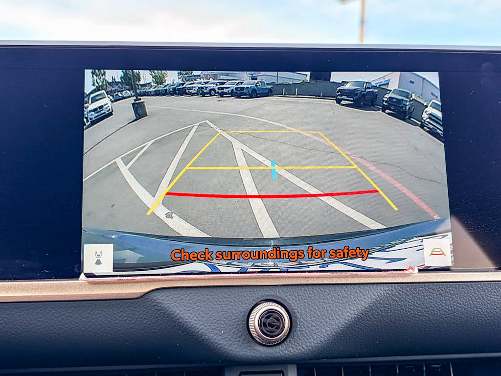 Thumbnail: 2025 Toyota Crown Signia - 25