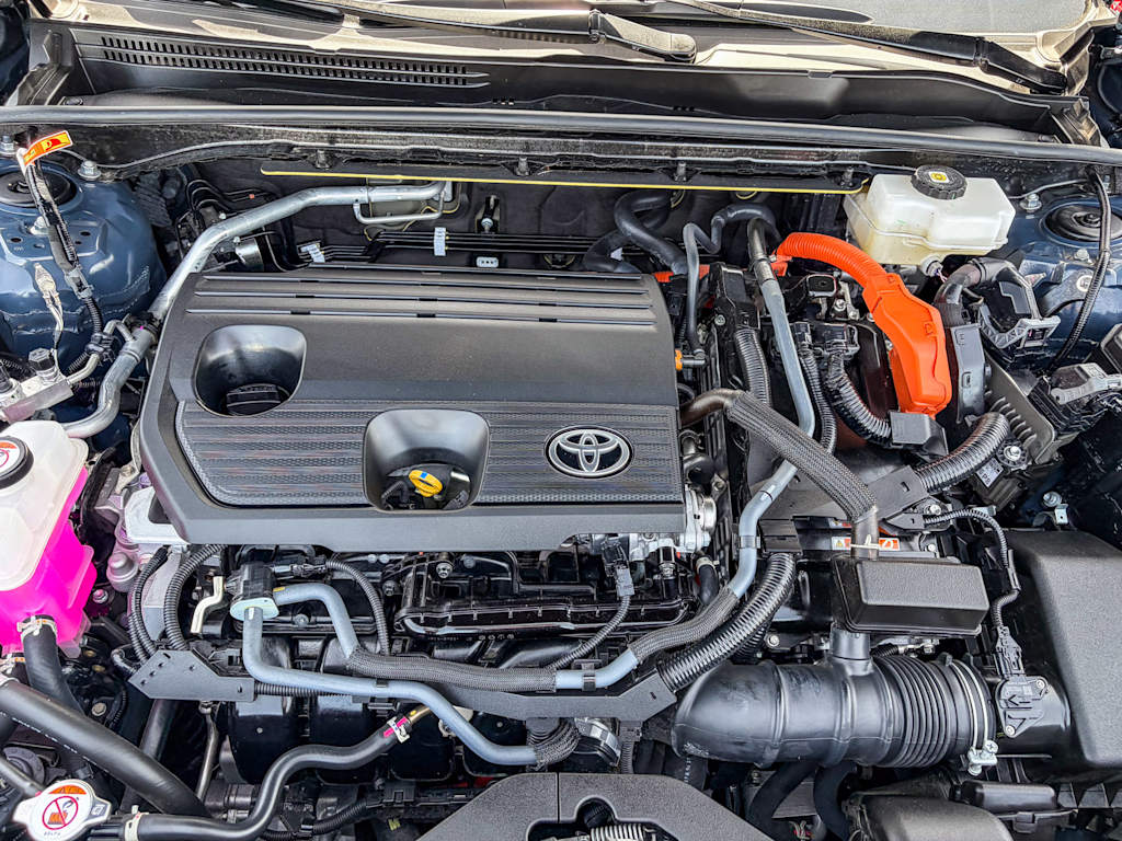 Thumbnail: 2025 Toyota Crown Signia - 8