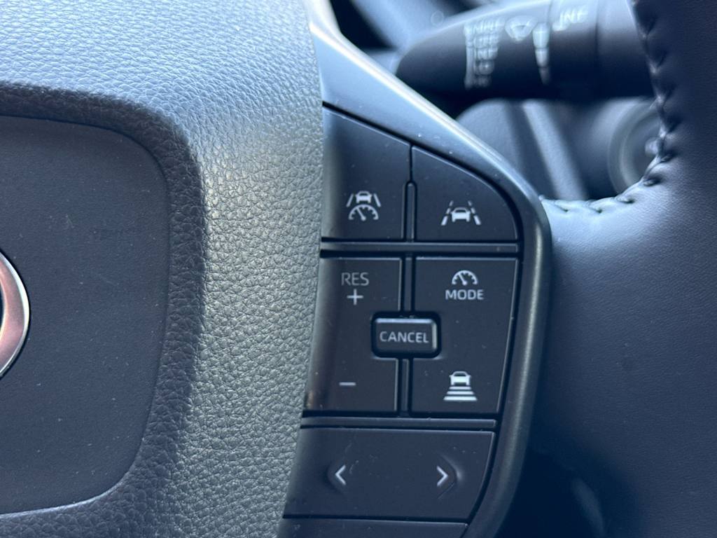 Thumbnail: 2024 Toyota Prius - 29