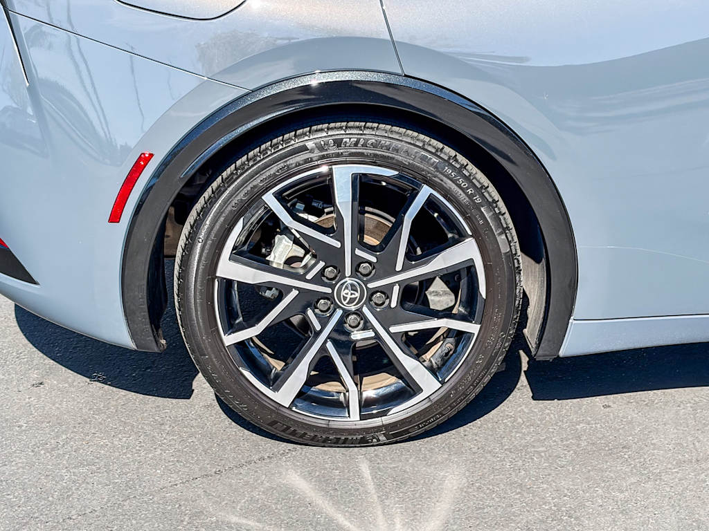 Thumbnail: 2023 Toyota Prius Prime - 20