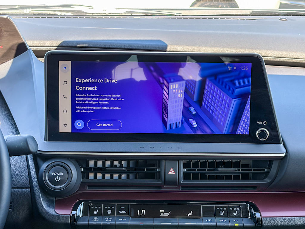 Thumbnail: 2023 Toyota Prius Prime - 21