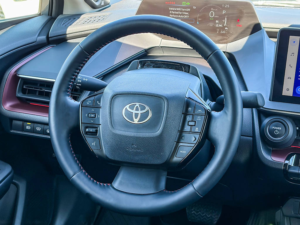 Thumbnail: 2023 Toyota Prius Prime - 9