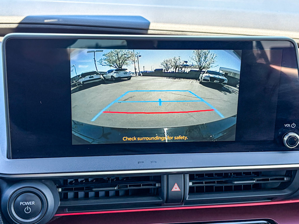 Thumbnail: 2023 Toyota Prius Prime - 26