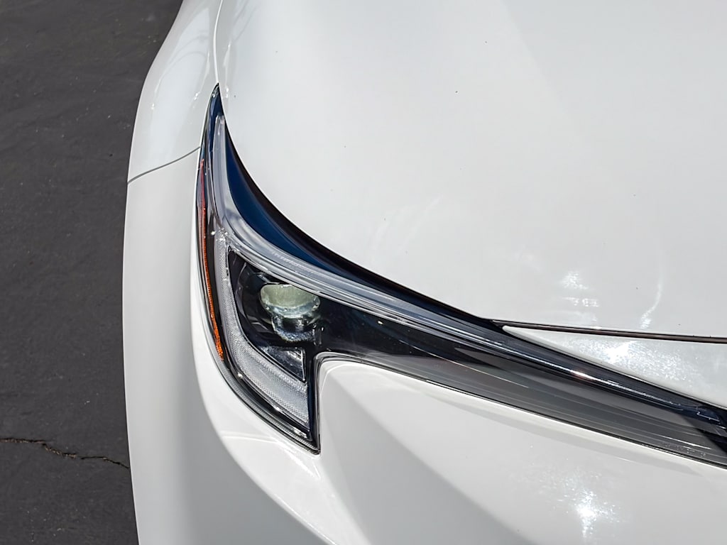 Thumbnail: 2023 Toyota Corolla - 6