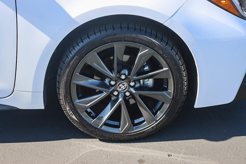 Thumbnail: 2024 Toyota Corolla - 5