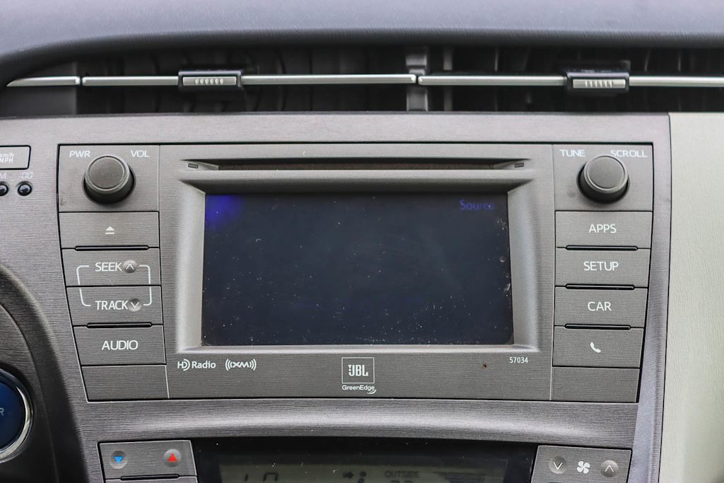 Thumbnail: 2013 Toyota Prius - 22