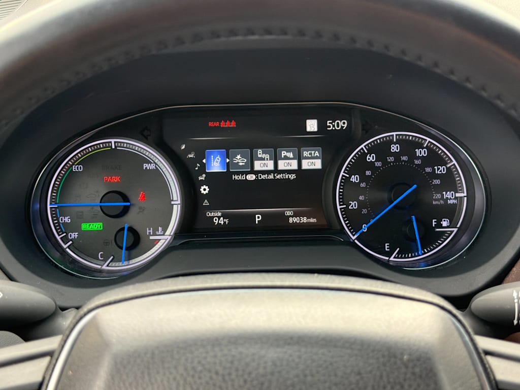 Thumbnail: 2023 Toyota Venza - 15