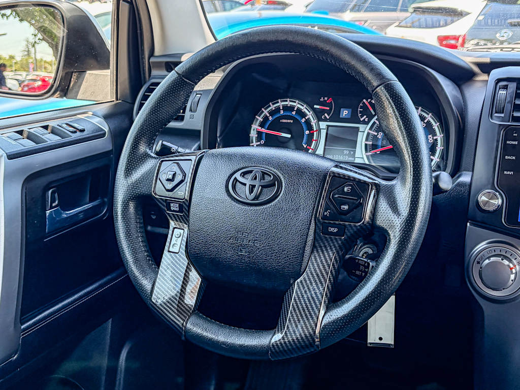 Thumbnail: 2018 Toyota 4Runner - 8