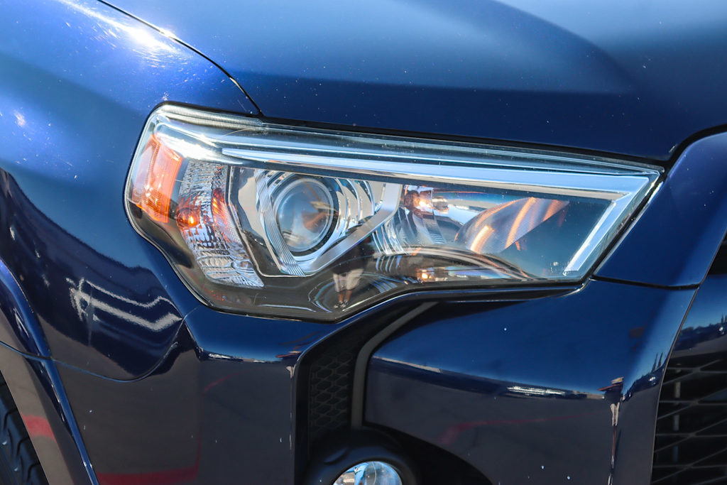 Thumbnail: 2017 Toyota 4Runner - 19