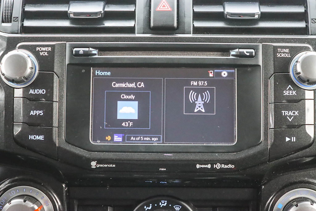 Thumbnail: 2019 Toyota 4Runner - 23