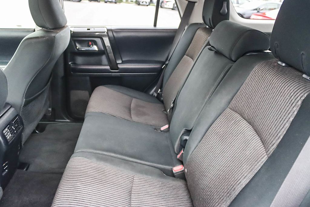 Thumbnail: 2019 Toyota 4Runner - 12