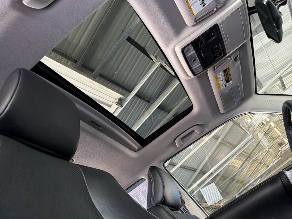 Thumbnail: 2019 Toyota 4Runner - 24
