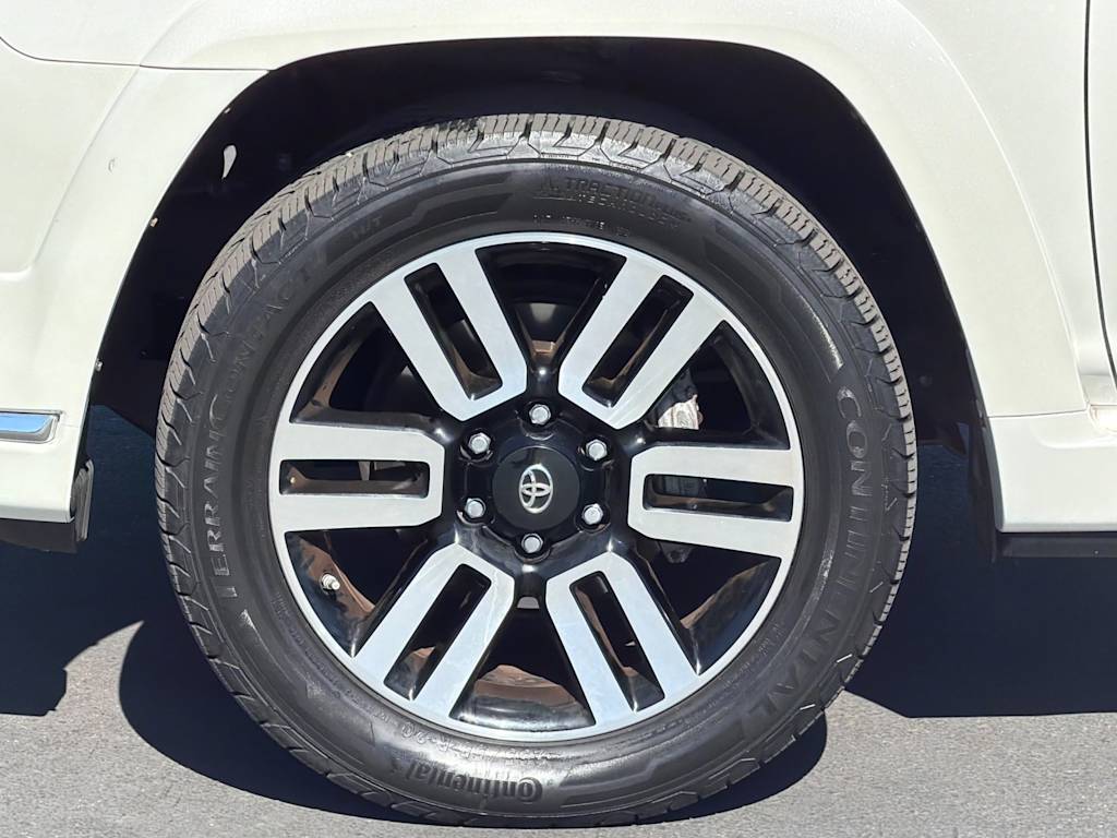 Thumbnail: 2019 Toyota 4Runner - 8