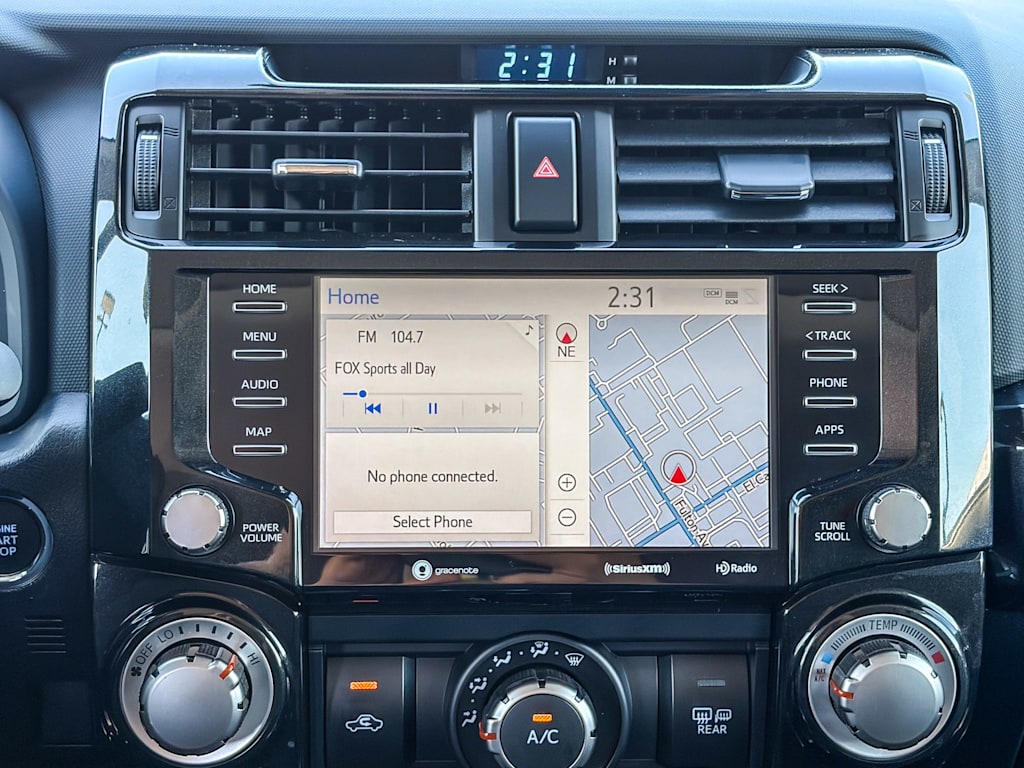 Thumbnail: 2022 Toyota 4Runner - 22