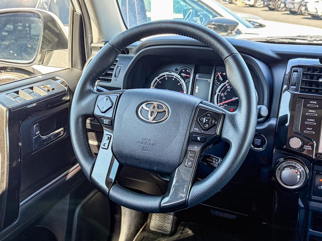 Thumbnail: 2022 Toyota 4Runner - 9