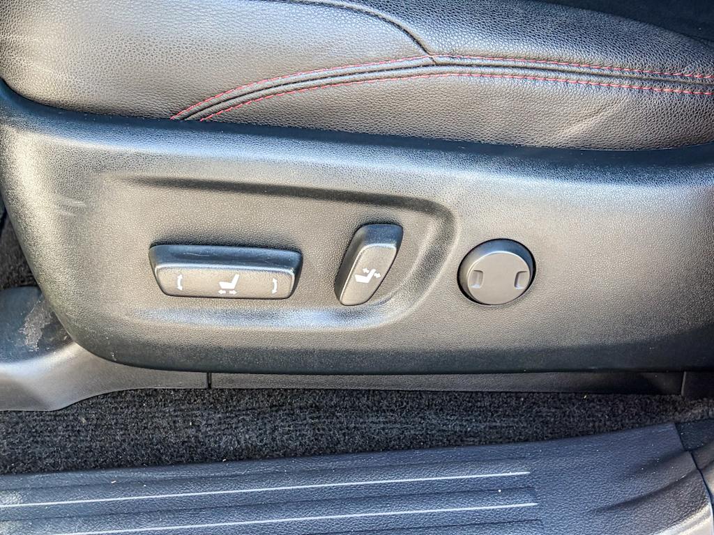 Thumbnail: 2022 Toyota 4Runner - 25