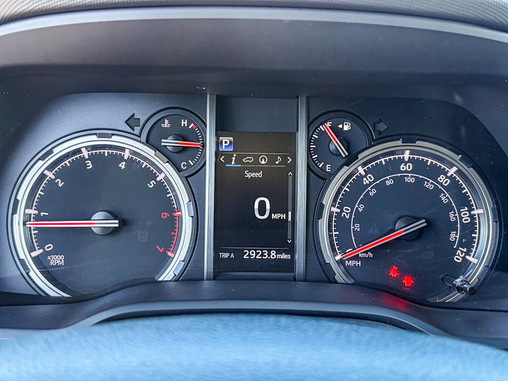 Thumbnail: 2022 Toyota 4Runner - 15