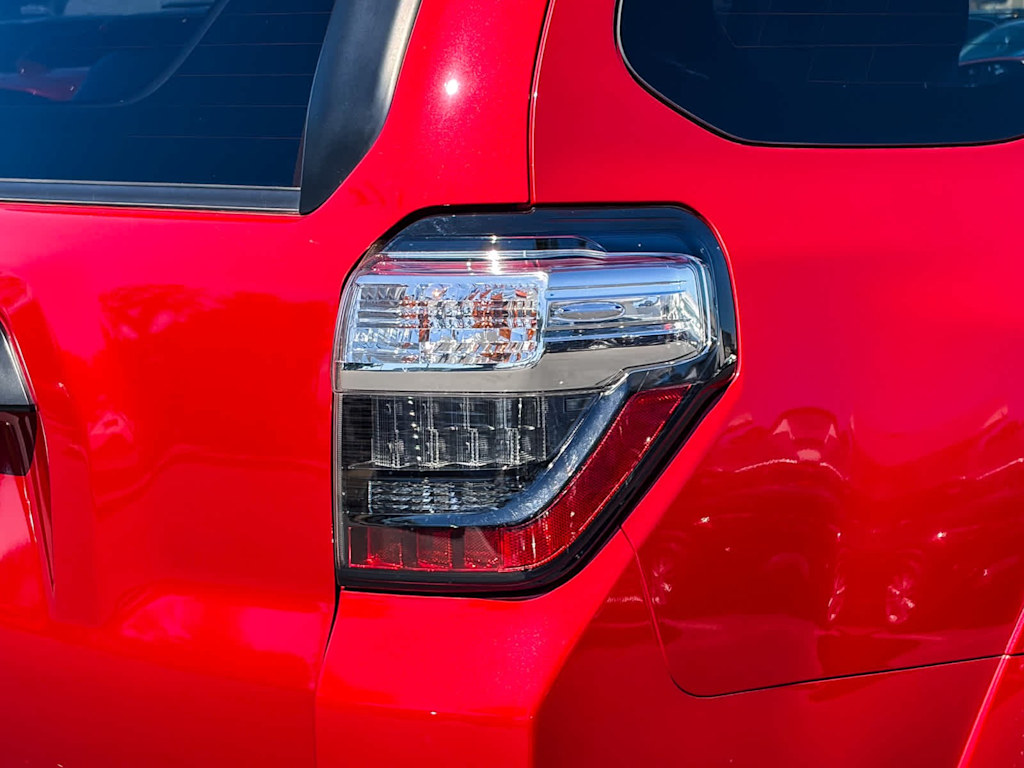 Thumbnail: 2023 Toyota 4Runner - 19