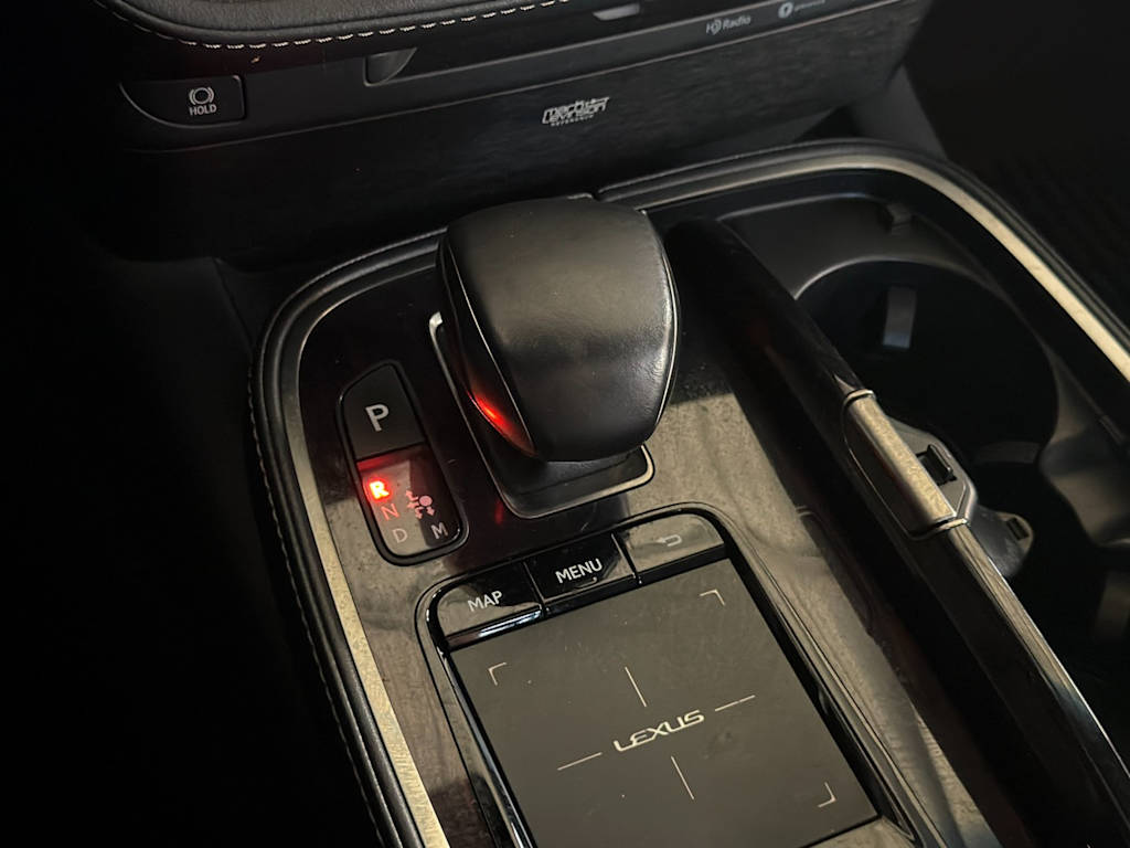 Thumbnail: 2018 Lexus LS - 14