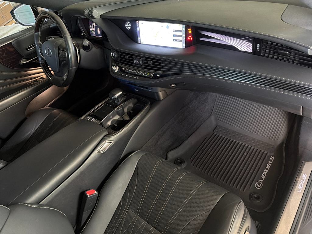 Thumbnail: 2018 Lexus LS - 12