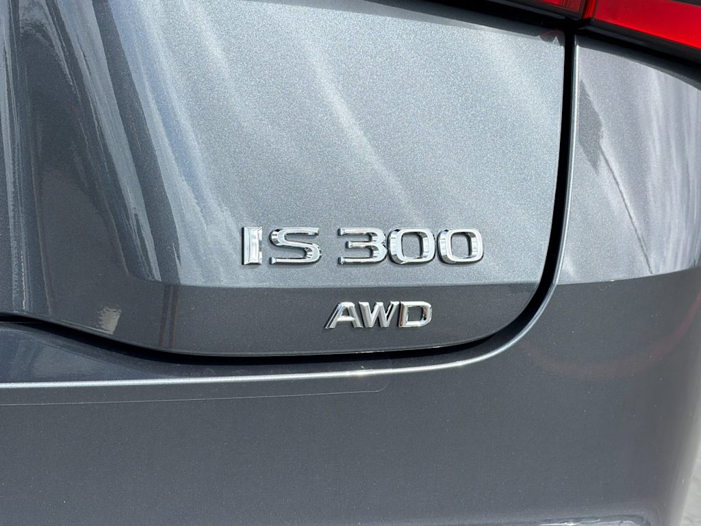 Thumbnail: 2024 Lexus ES - 7