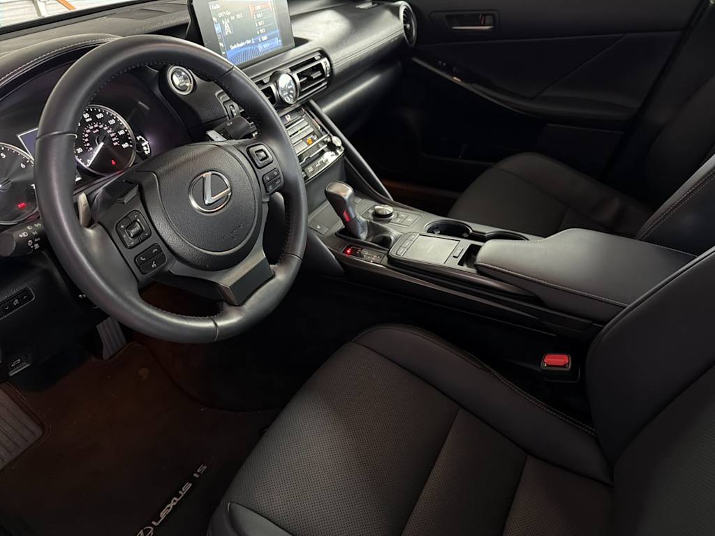 Thumbnail: 2024 Lexus ES - 9