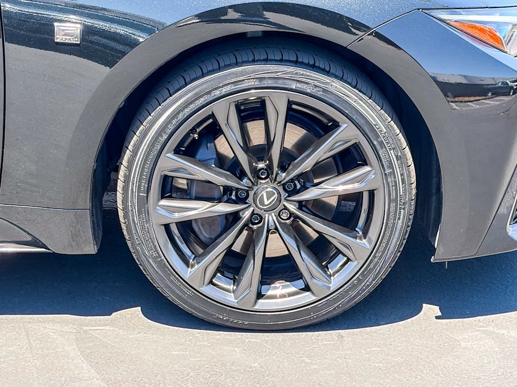 Thumbnail: 2024 Lexus ES - 6