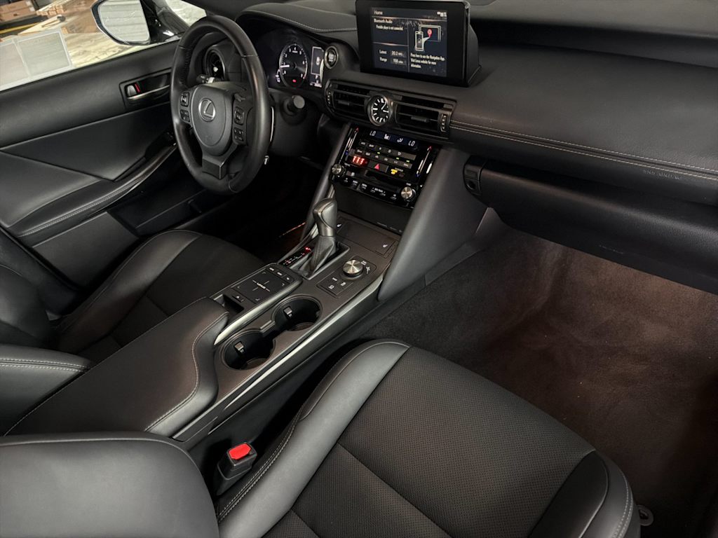 Thumbnail: 2024 Lexus ES - 12