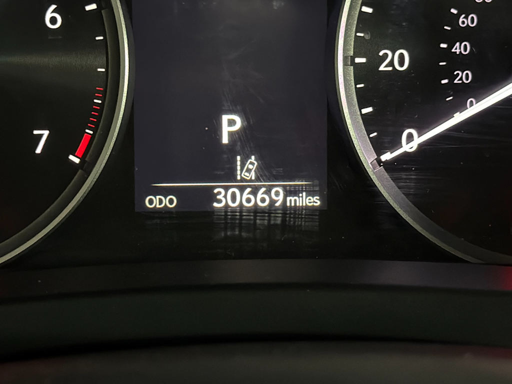 Thumbnail: 2024 Lexus ES - 30
