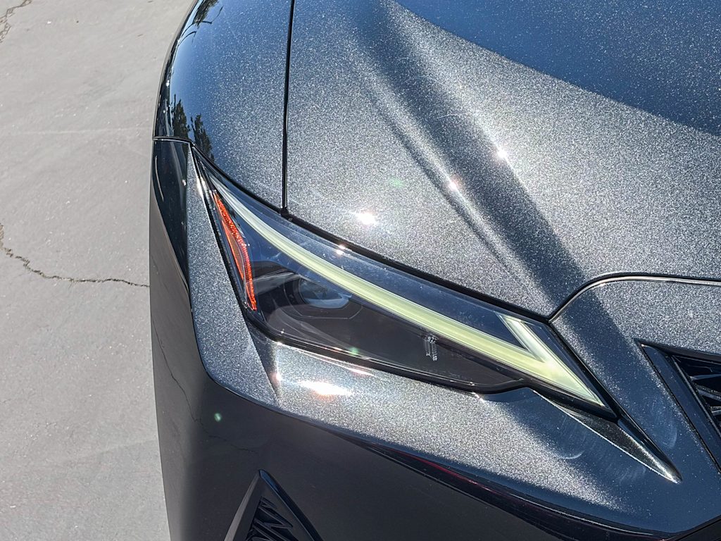Thumbnail: 2025 Lexus ES - 19