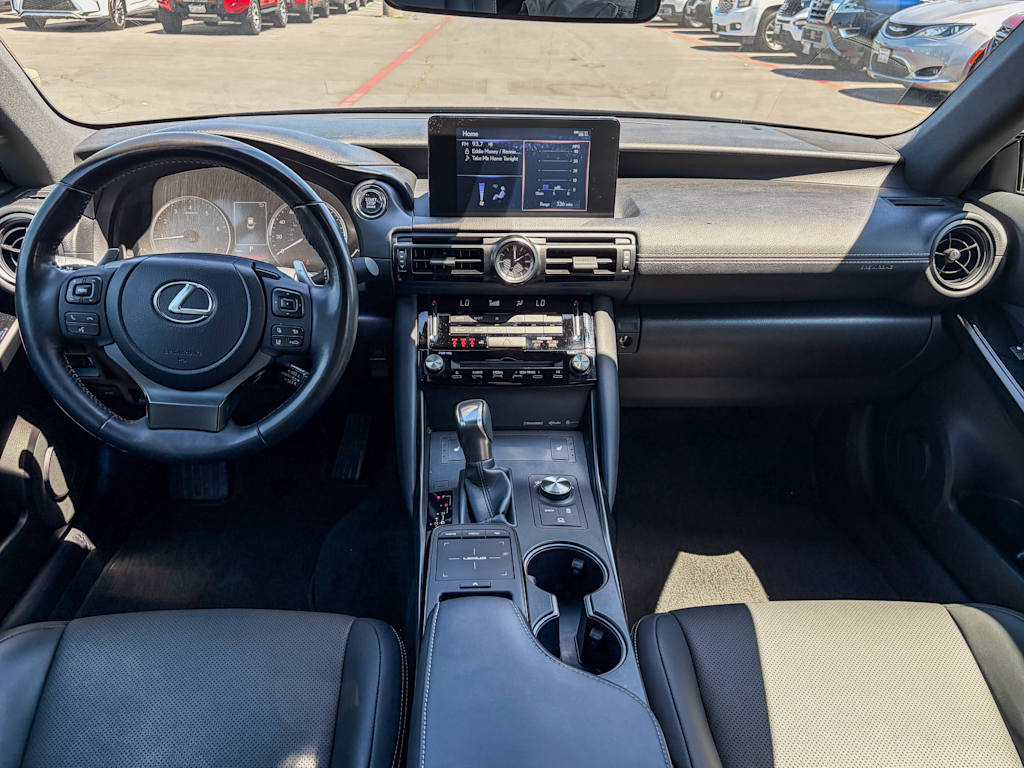 Thumbnail: 2025 Lexus ES - 2