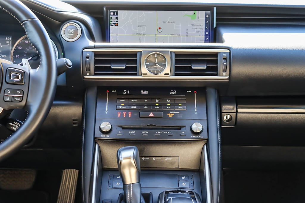 Thumbnail: 2018 Lexus IS - 10