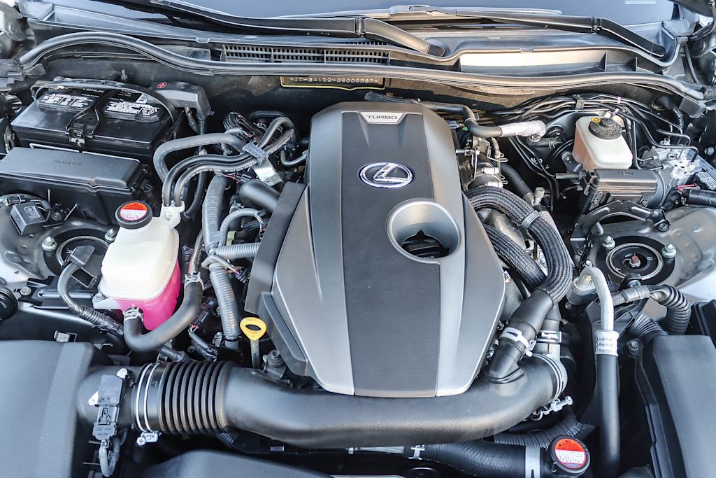 Thumbnail: 2016 Lexus IS - 8