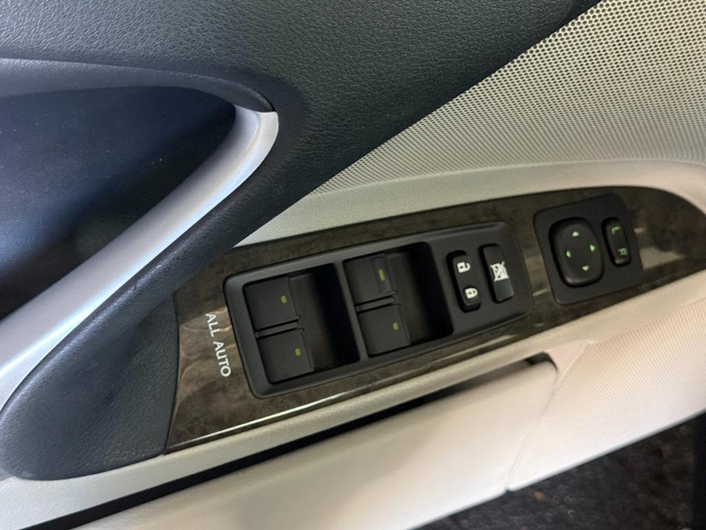 Thumbnail: 2010 Lexus IS - 21