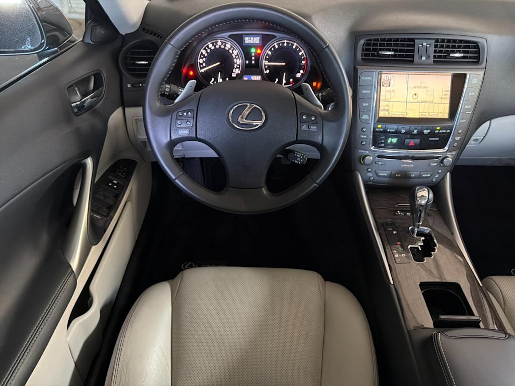 Thumbnail: 2010 Lexus IS - 11