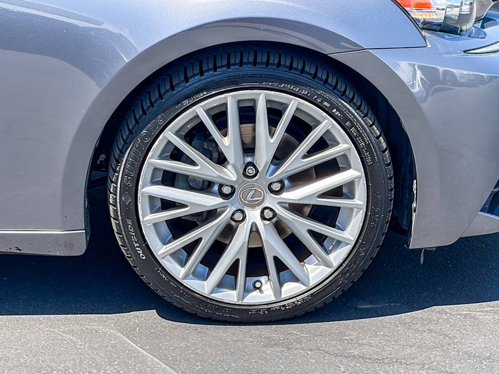 Thumbnail: 2015 Lexus IS - 7