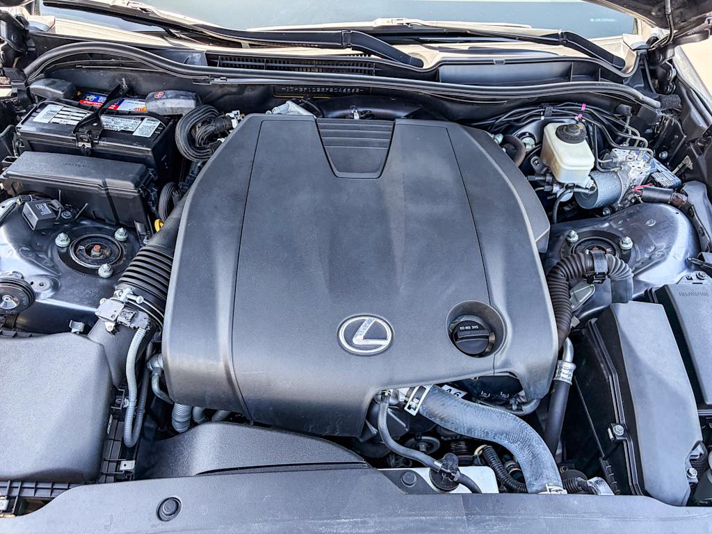 Thumbnail: 2015 Lexus IS - 8