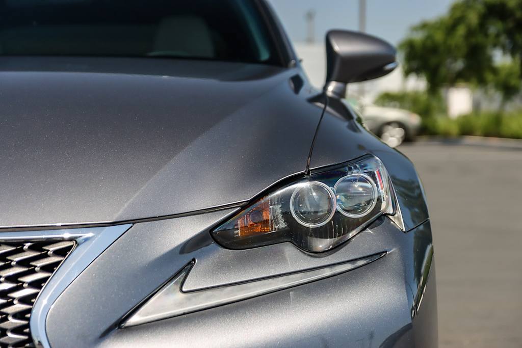 2015 Lexus IS 250 18