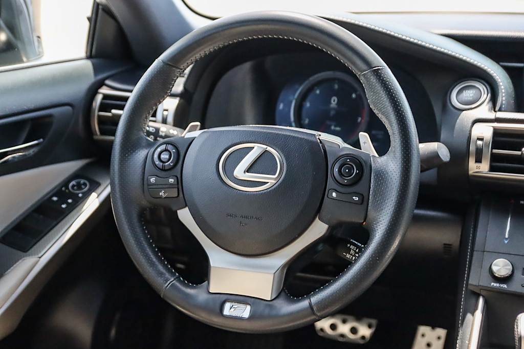 2015 Lexus IS 250 8