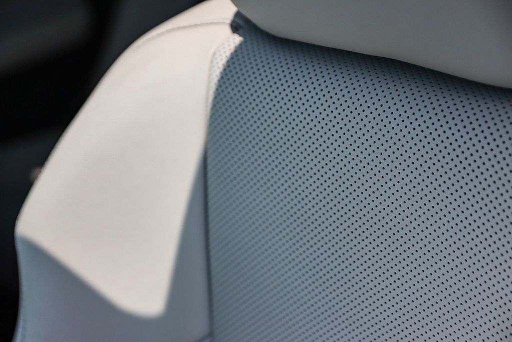 2015 Lexus IS 250 24