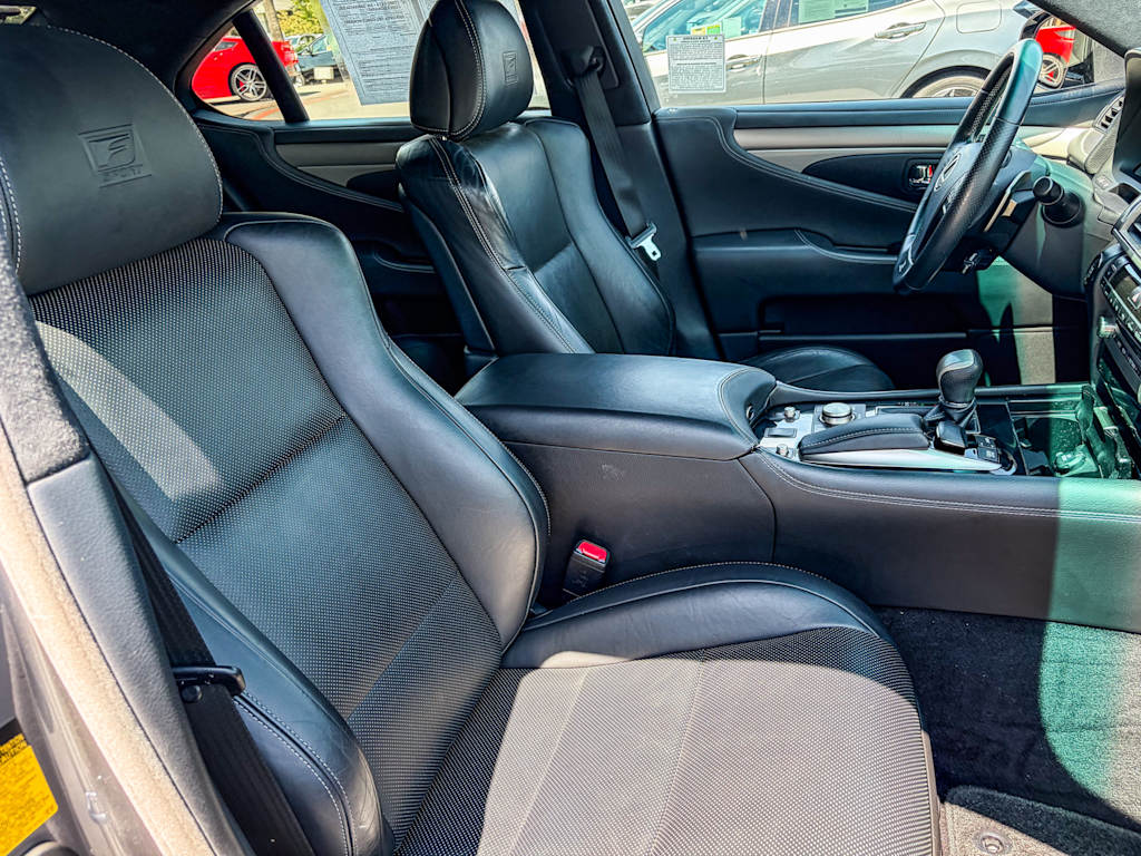 Thumbnail: 2014 Lexus LS - 10