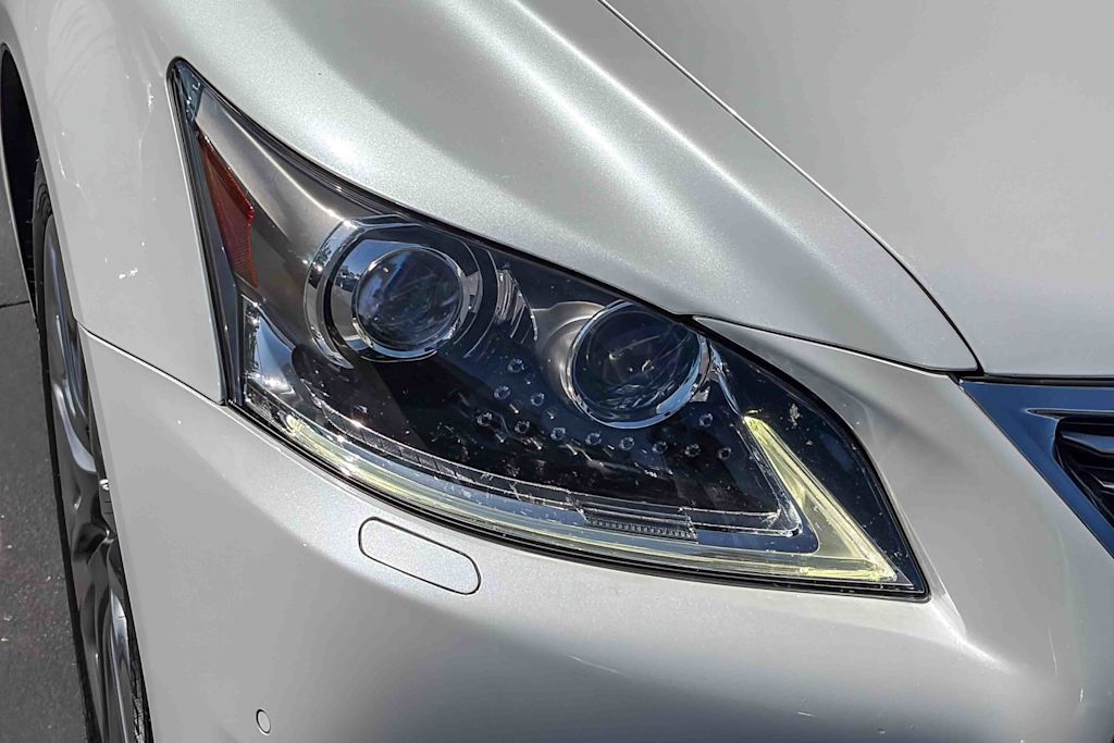 Thumbnail: 2017 Lexus LS - 17