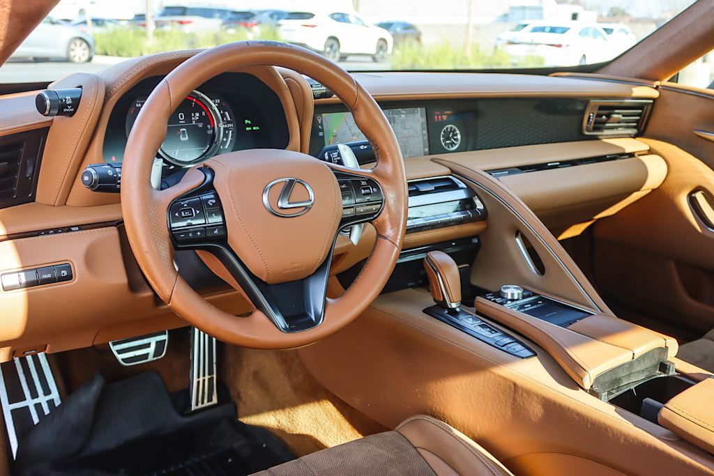 Thumbnail: 2021 Lexus LC - 2