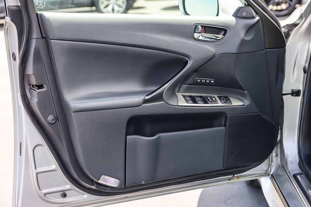 2013 Lexus IS F 23