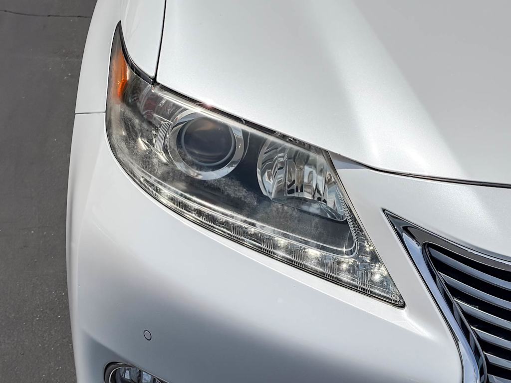 Thumbnail: 2013 Lexus ES - 18
