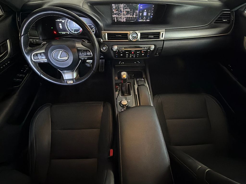 Thumbnail: 2018 Lexus GS - 2